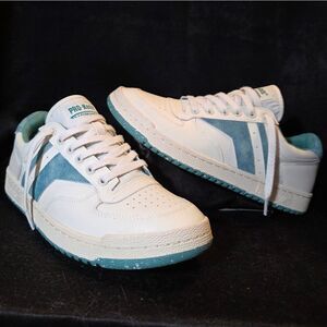 Pro-Keds Off White and Teal Sneakers Mens Size 10